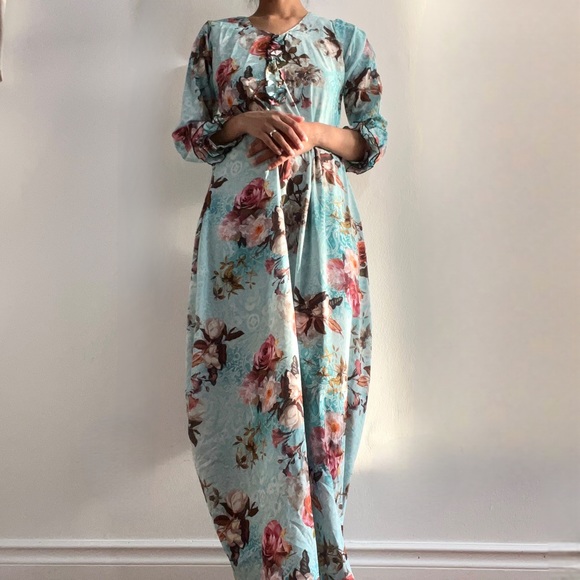 BLUE FLORAL DRESS!! - Picture 1 of 6